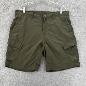 The North Face Cargo Shorts Mens 36 Inseam 9.5" Green Hiking Lightweight Camping